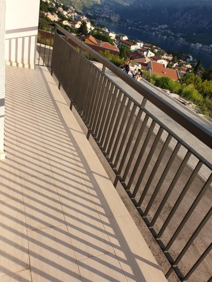 Apartment Marta 2 Kotor Exterior foto